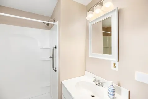 14 Fellows Avenue Hampton NH 03842
