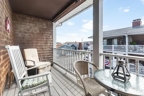 14 Fellows Avenue Hampton NH 03842