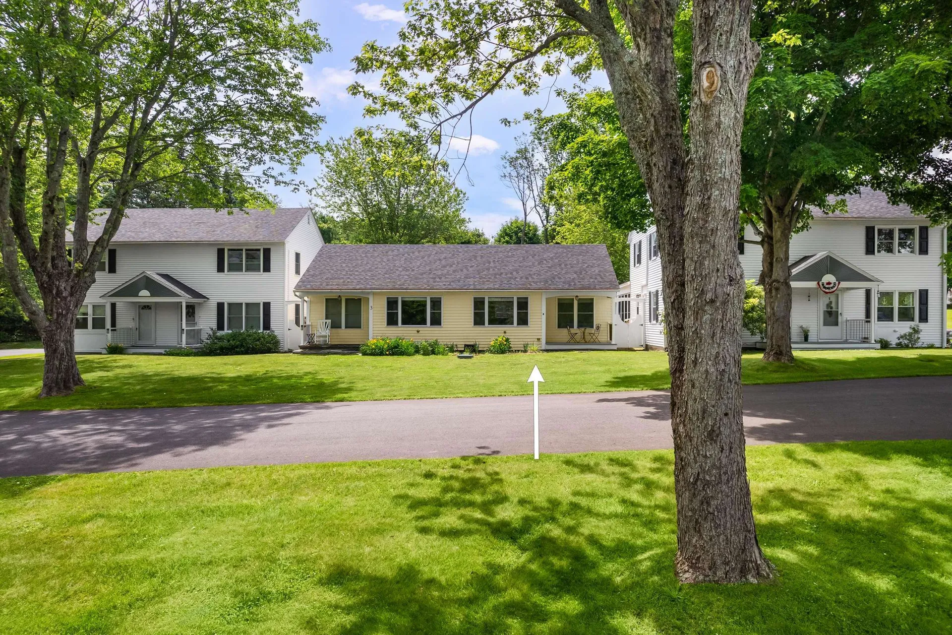 18 Woodside Meadow Road York ME 03909