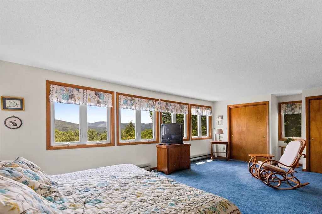 176 Sagamore Road Gilford NH 03249