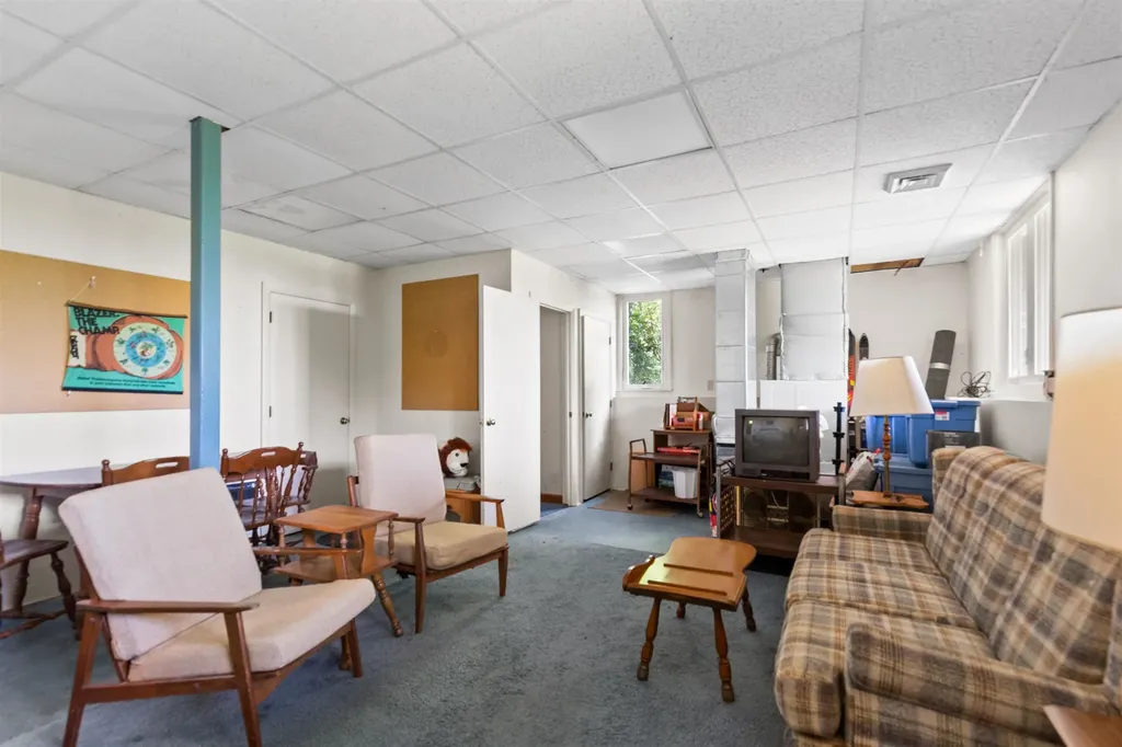 176 Sagamore Road Gilford NH 03249