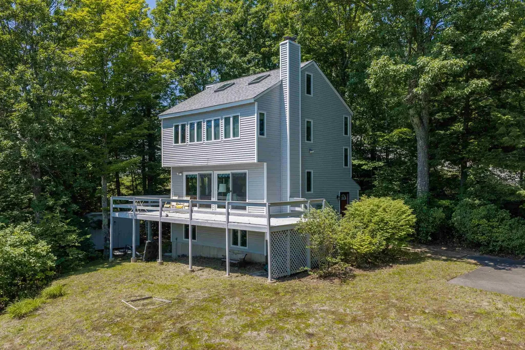 176 Sagamore Road Gilford NH 03249