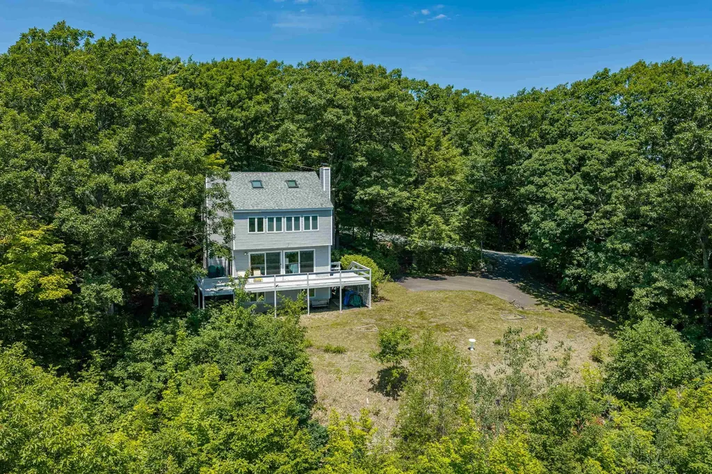 176 Sagamore Road Gilford NH 03249