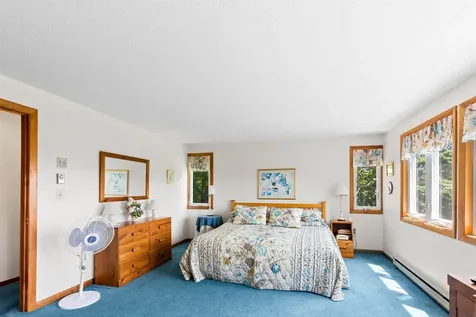 176 Sagamore Road Gilford NH 03249