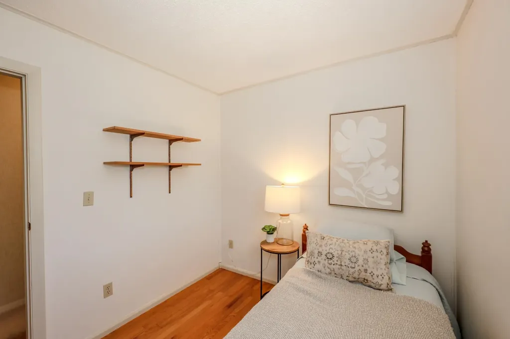 26 Rundlett Street Concord NH 03301