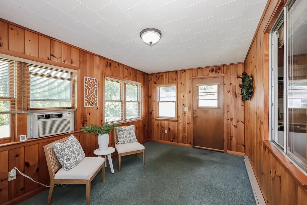 26 Rundlett Street Concord NH 03301