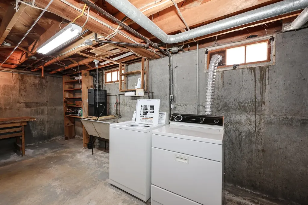 26 Rundlett Street Concord NH 03301