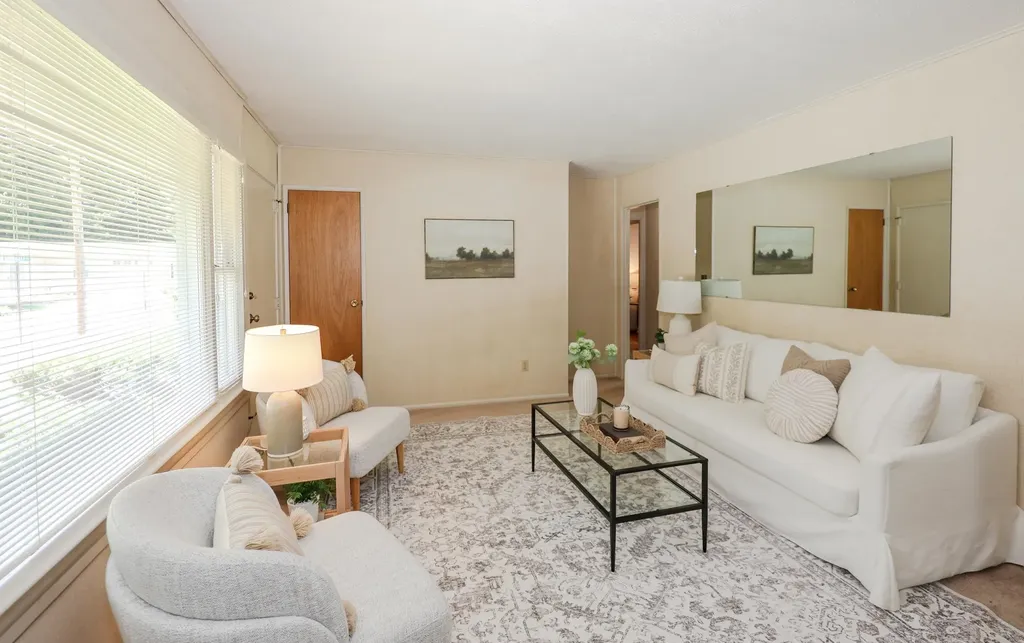 26 Rundlett Street Concord NH 03301