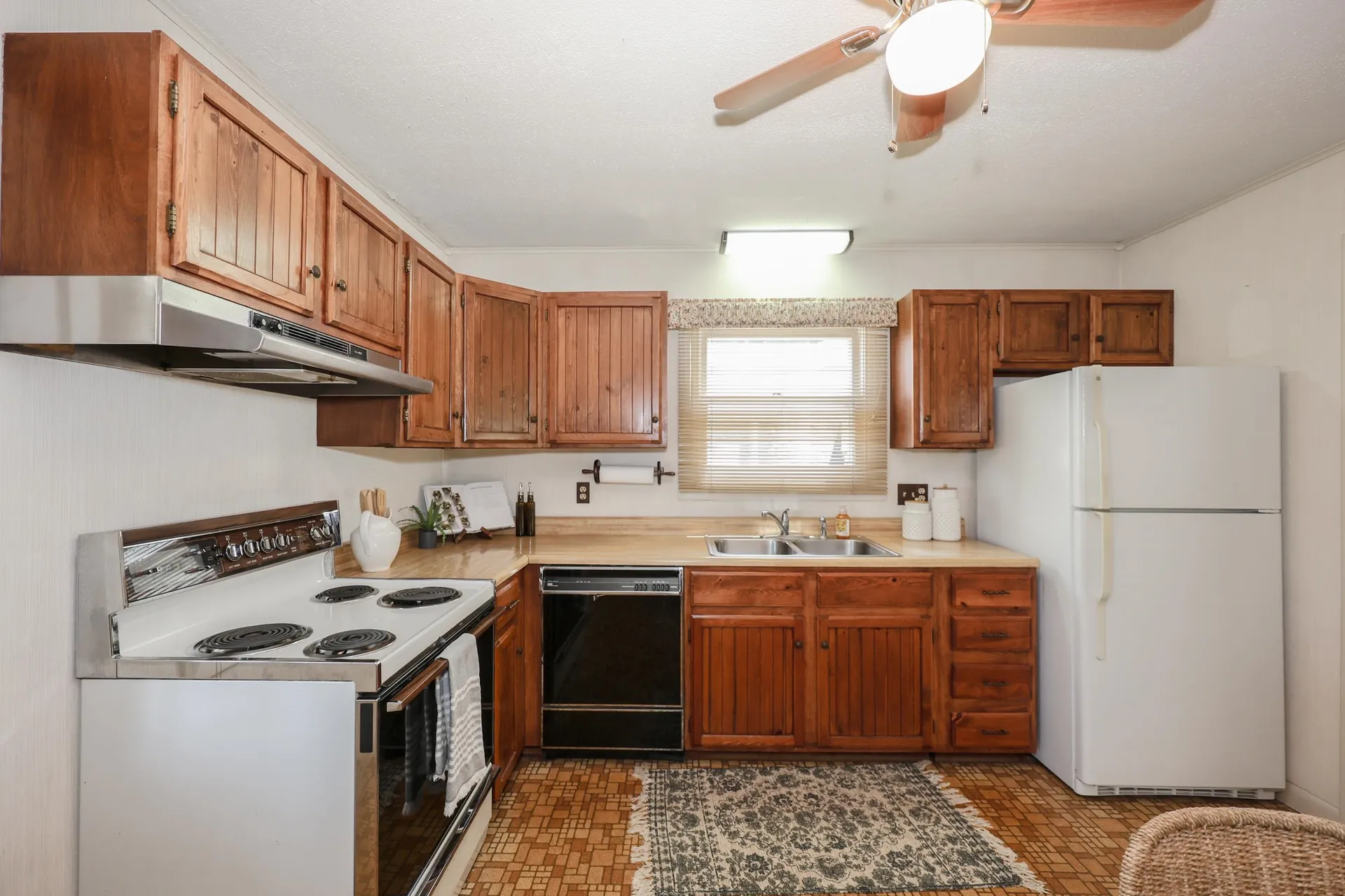 26 Rundlett Street Concord NH 03301