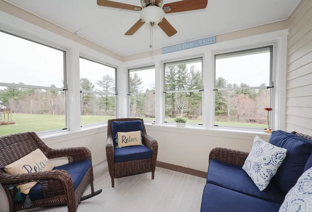 378 Winding Pond Road Londonderry NH 03053