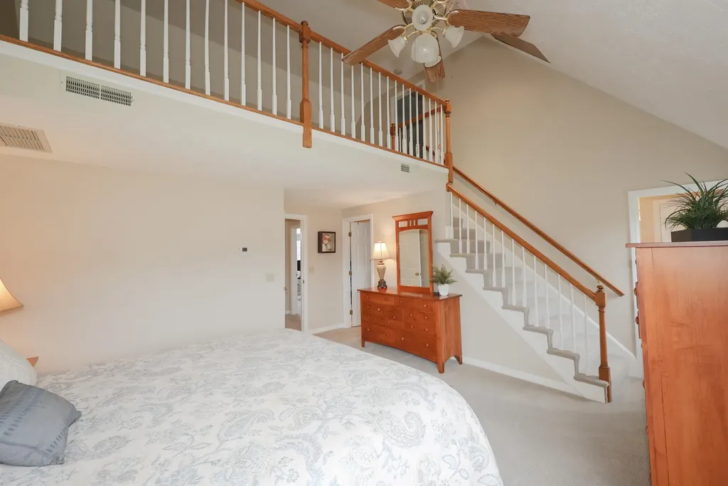 378 Winding Pond Road Londonderry NH 03053
