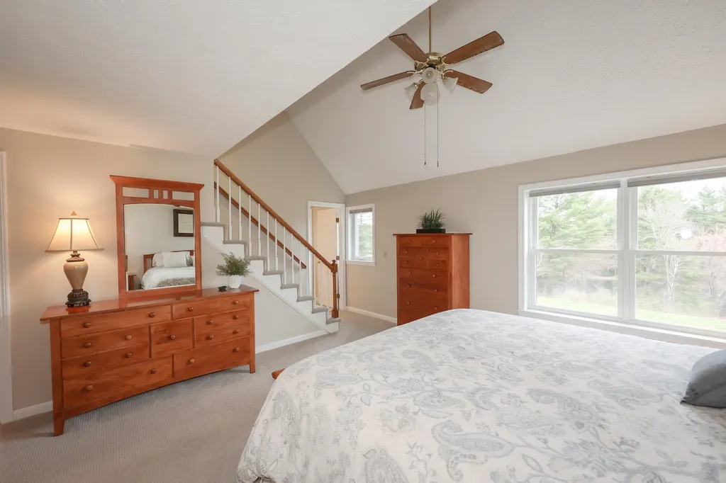 378 Winding Pond Road Londonderry NH 03053