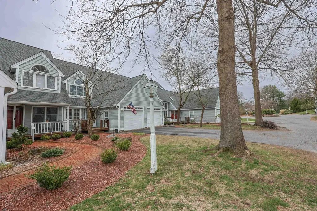 378 Winding Pond Road Londonderry NH 03053