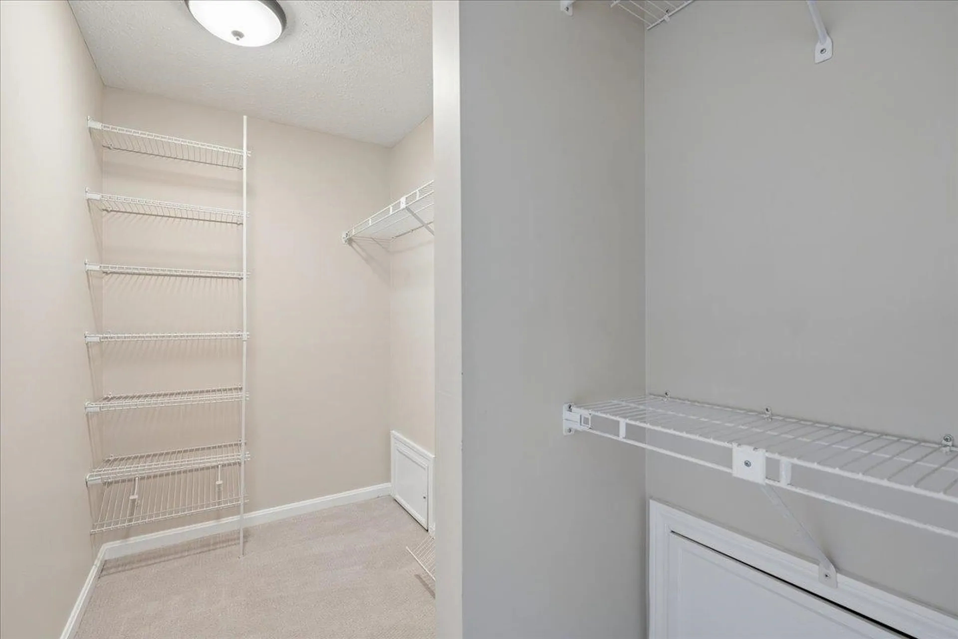 378 Winding Pond Road Londonderry NH 03053