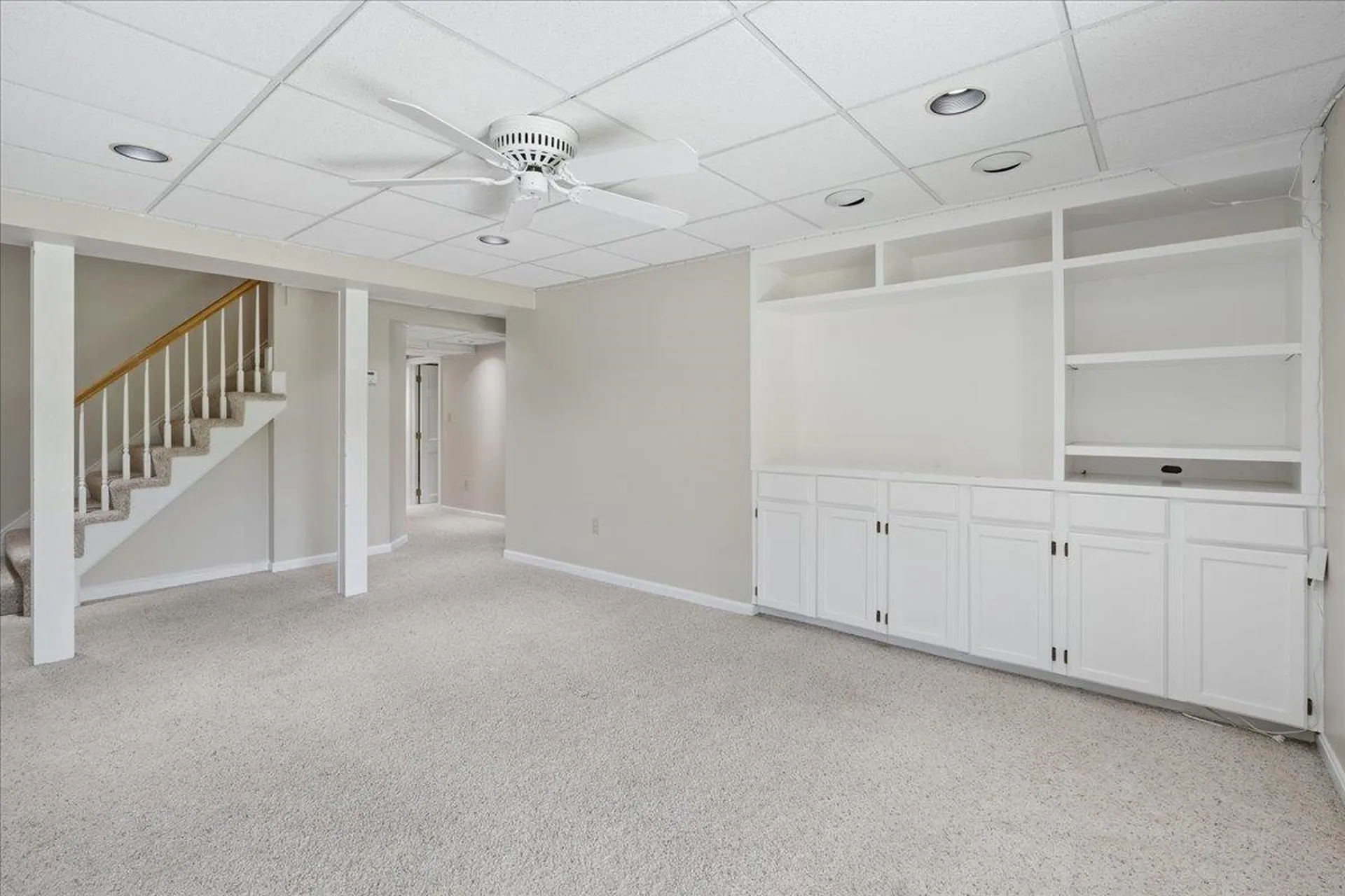 378 Winding Pond Road Londonderry NH 03053
