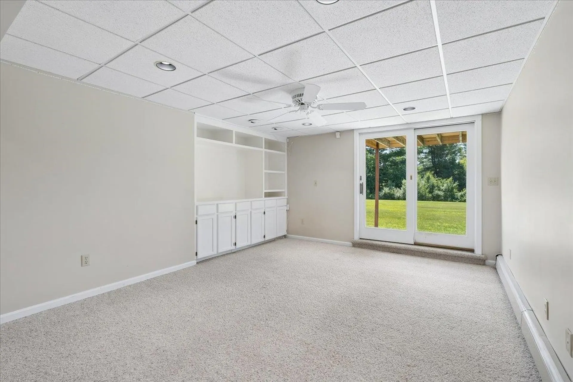 378 Winding Pond Road Londonderry NH 03053