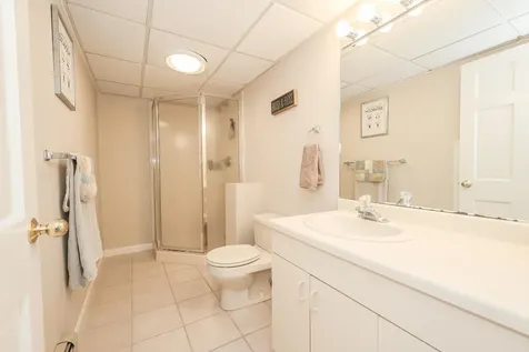 378 Winding Pond Road Londonderry NH 03053