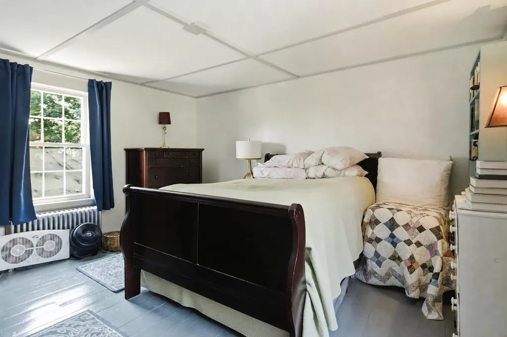 330 Knox Marsh Road Madbury NH 03823