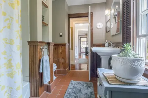 330 Knox Marsh Road Madbury NH 03823