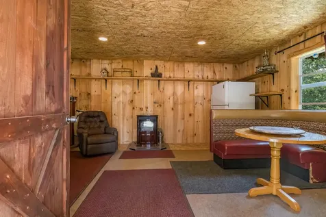 330 Knox Marsh Road Madbury NH 03823