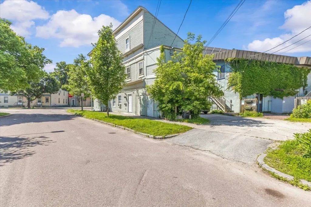 24-28 North Street Burlington VT 05401