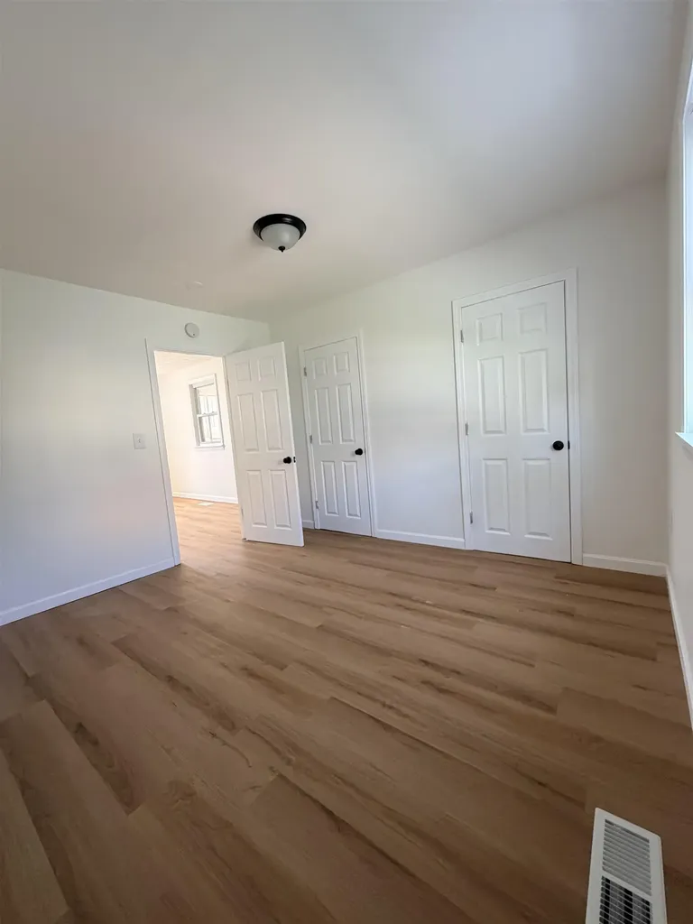 2 Tetreau Street Nashua NH 03060
