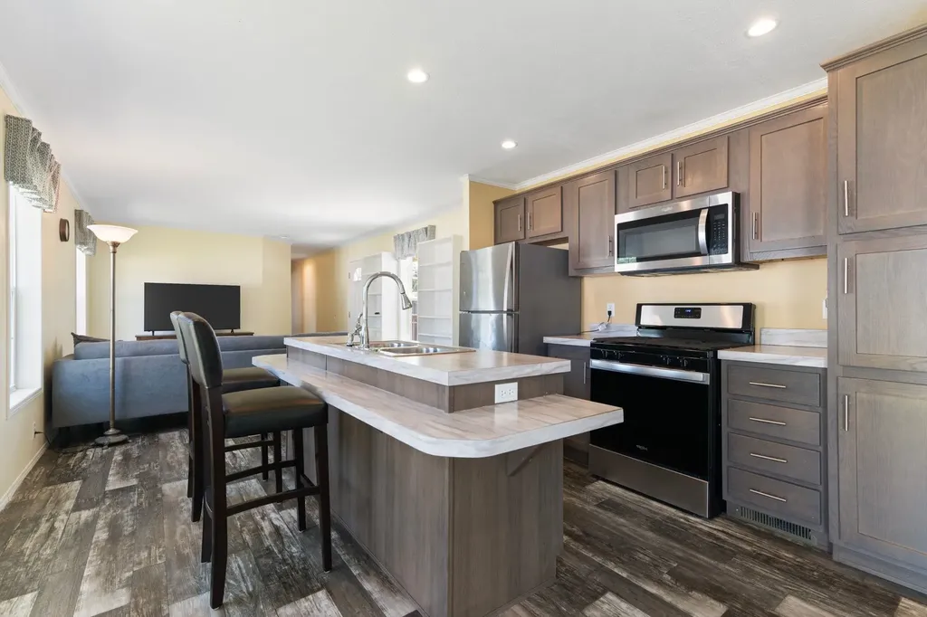 26 Cedar Street Hinsdale NH 03451