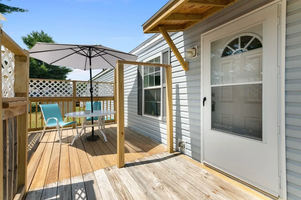 26 Cedar Street Hinsdale NH 03451