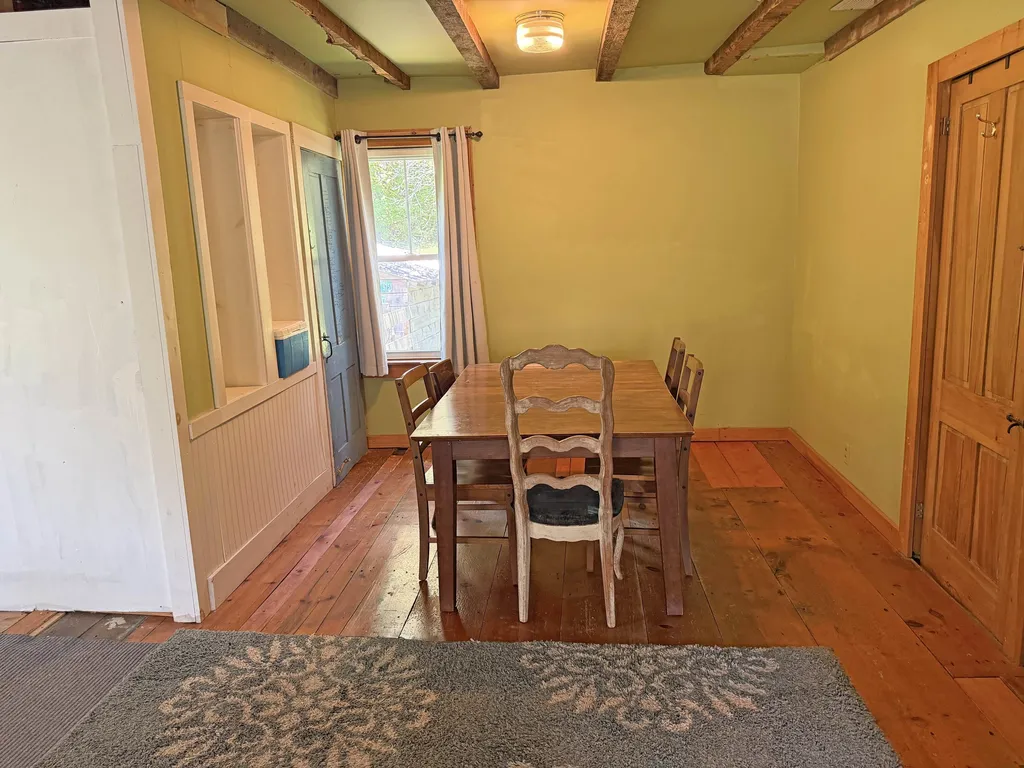 195 Bellows Falls Road Putney VT 05346