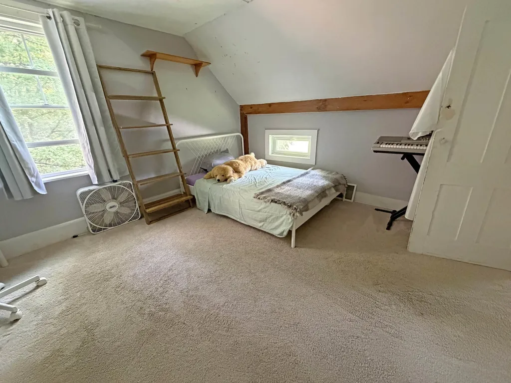 195 Bellows Falls Road Putney VT 05346