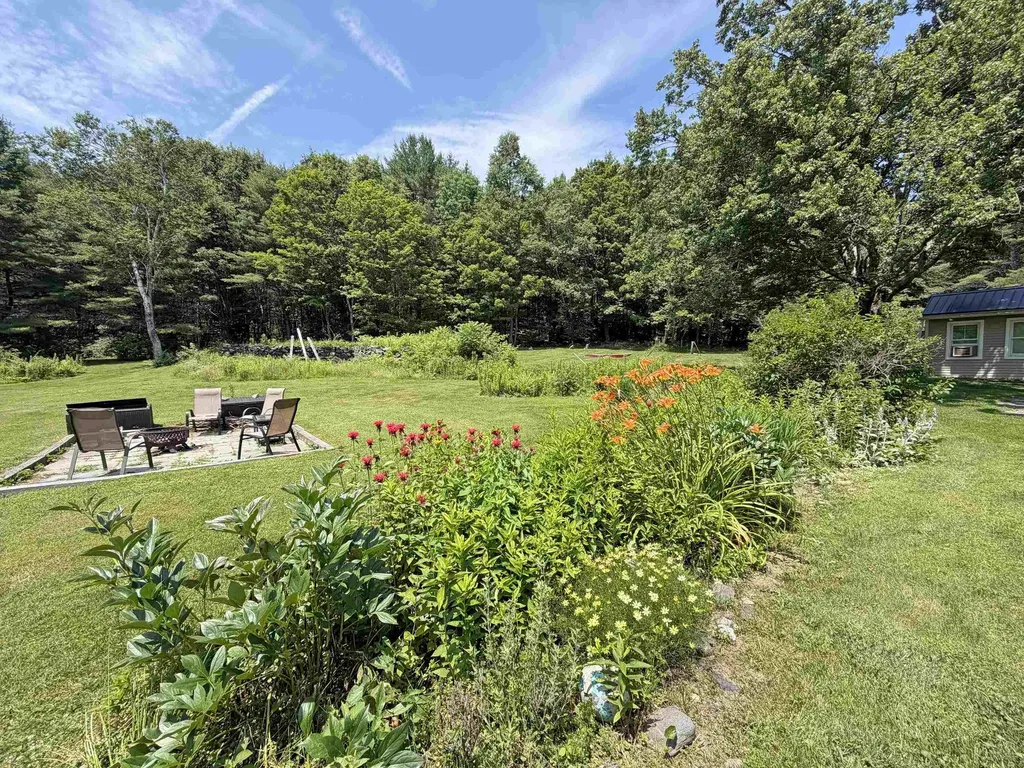 195 Bellows Falls Road Putney VT 05346