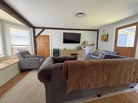 195 Bellows Falls Road Putney VT 05346