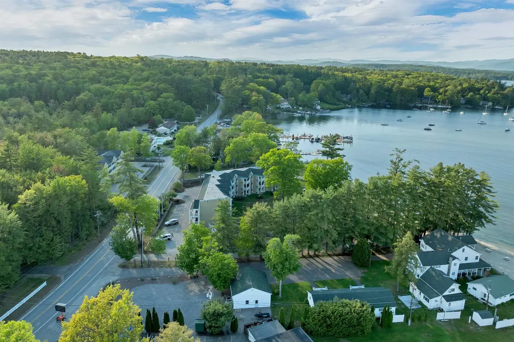 115 Weirs Road Gilford NH 03249