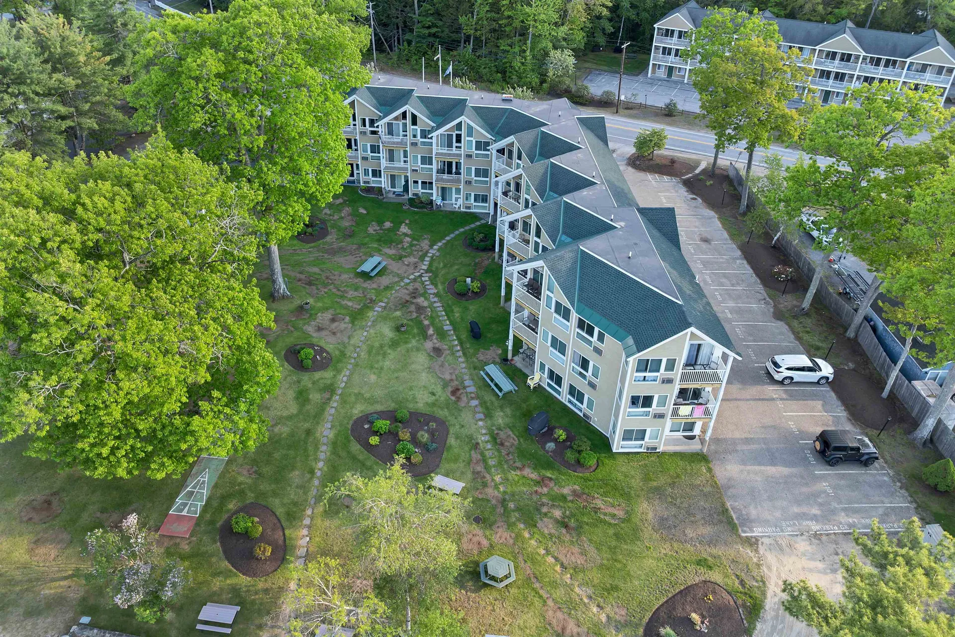 115 Weirs Road Gilford NH 03249