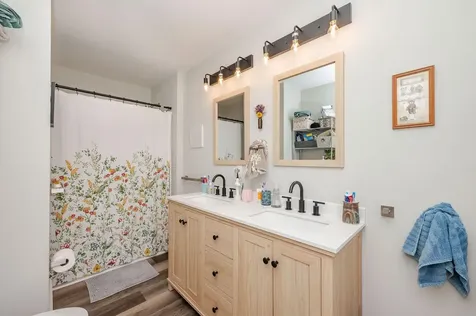 26 Cushing Street Dover NH 03820
