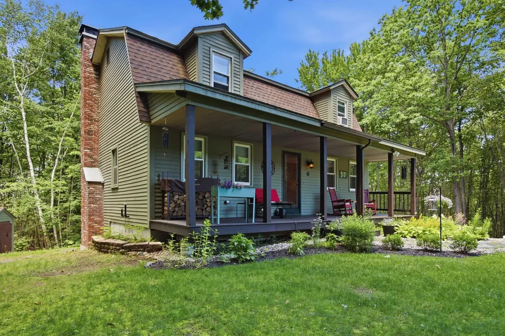 30 Canterbury Crossing Northfield NH 03276