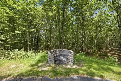 30 Canterbury Crossing Northfield NH 03276