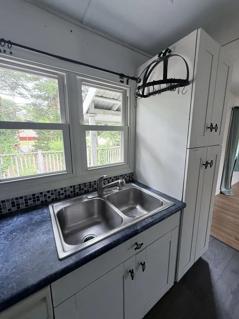 11 Willow Street Exeter NH 03883