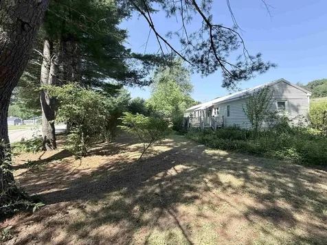11 Willow Street Exeter NH 03883