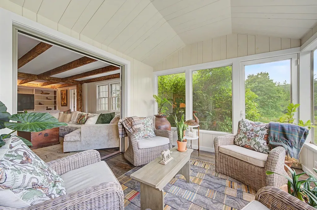252 Shindagan Road Wilmot NH 03287
