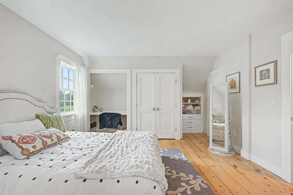 252 Shindagan Road Wilmot NH 03287