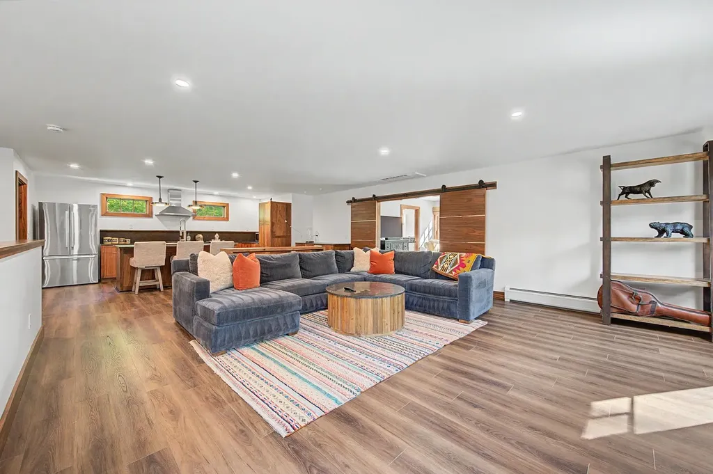 252 Shindagan Road Wilmot NH 03287