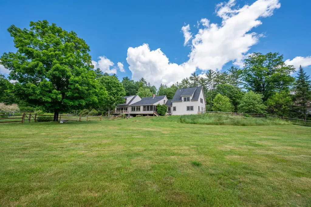 252 Shindagan Road Wilmot NH 03287