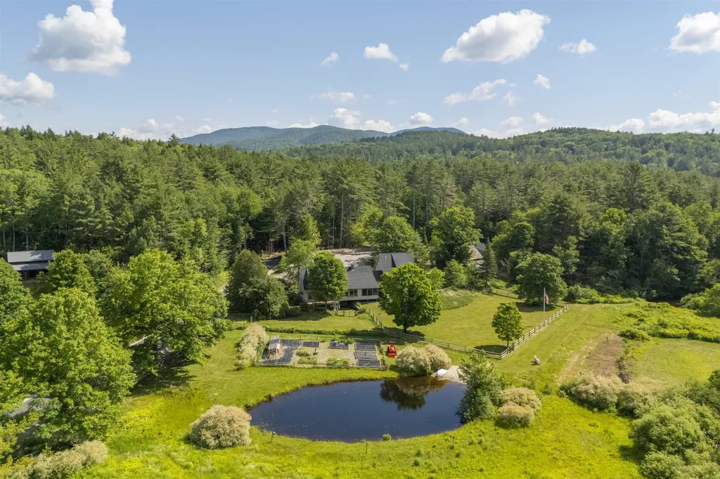 252 Shindagan Road Wilmot NH 03287
