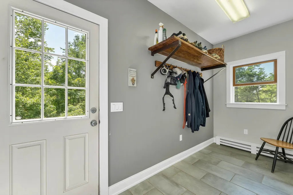 40 Skelley Manor Road Gilmanton NH 03237