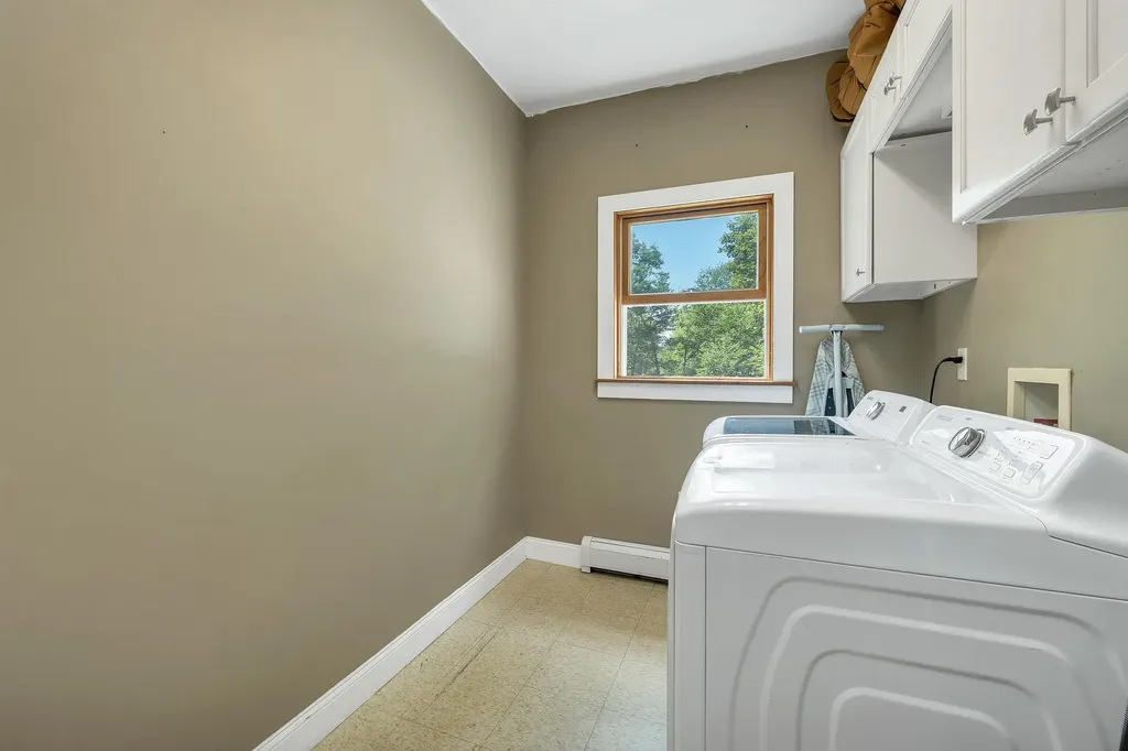 40 Skelley Manor Road Gilmanton NH 03237