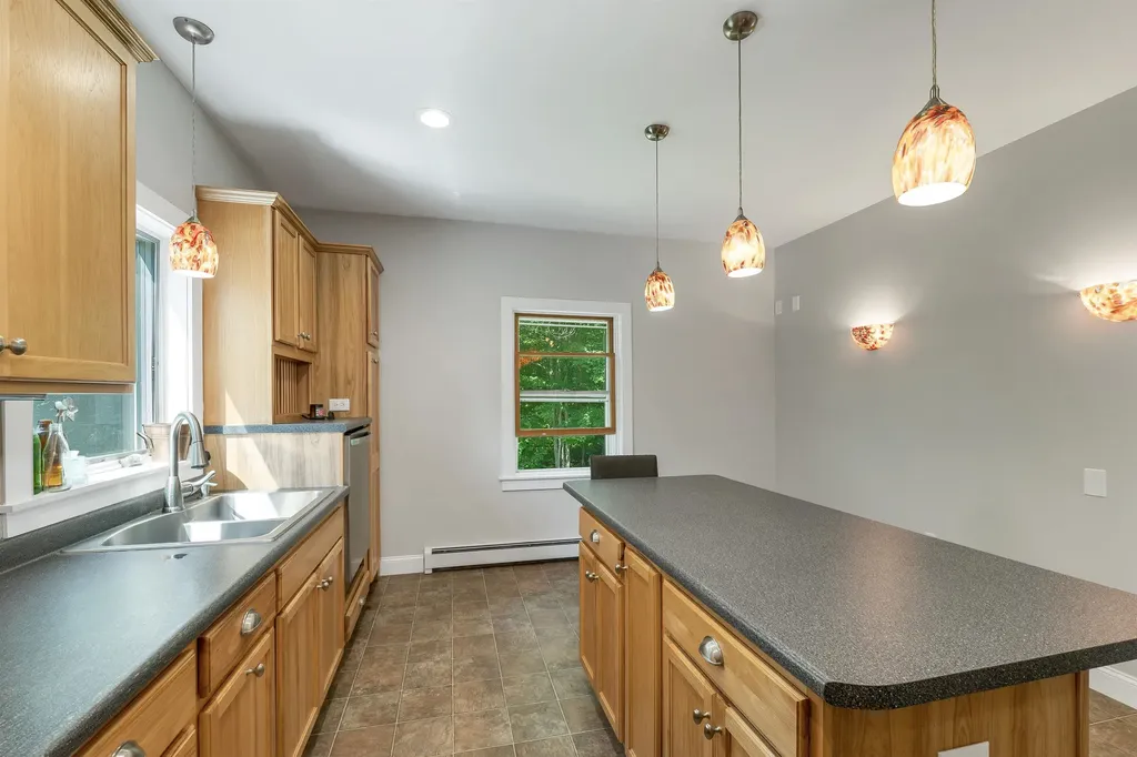 40 Skelley Manor Road Gilmanton NH 03237