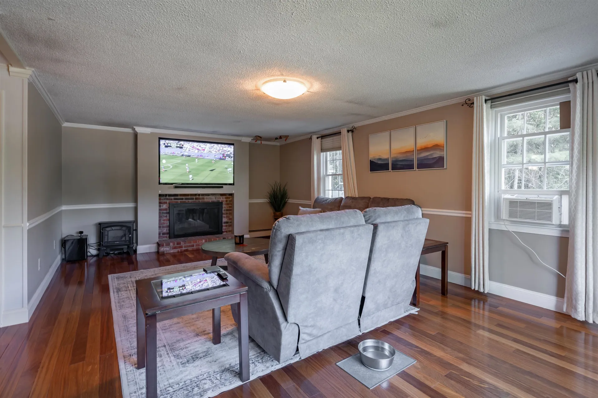 22 Beechwood Road Hudson NH 03051