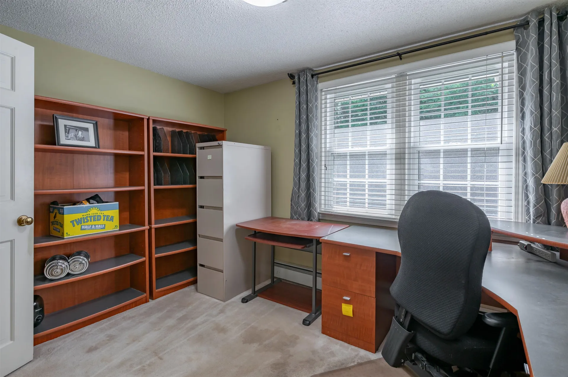 22 Beechwood Road Hudson NH 03051