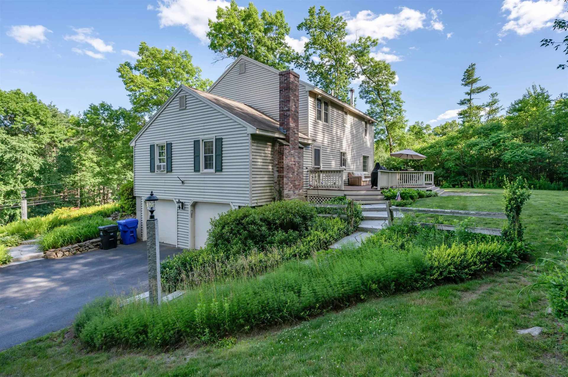 22 Beechwood Road Hudson NH 03051
